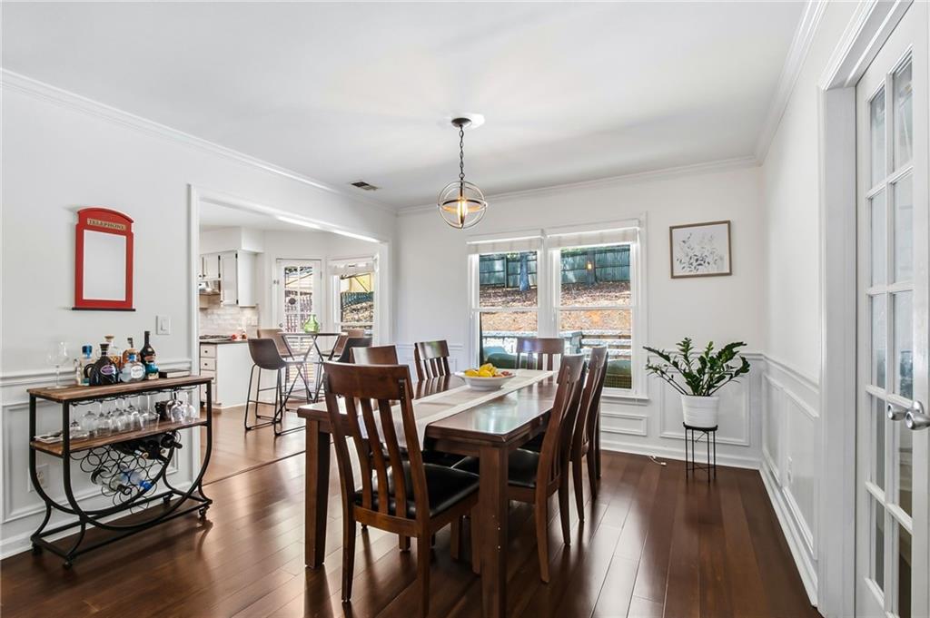 140 River Terrace Point