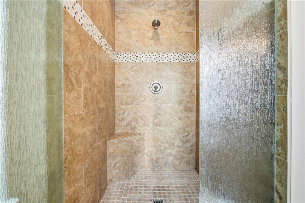 140 River Terrace Point