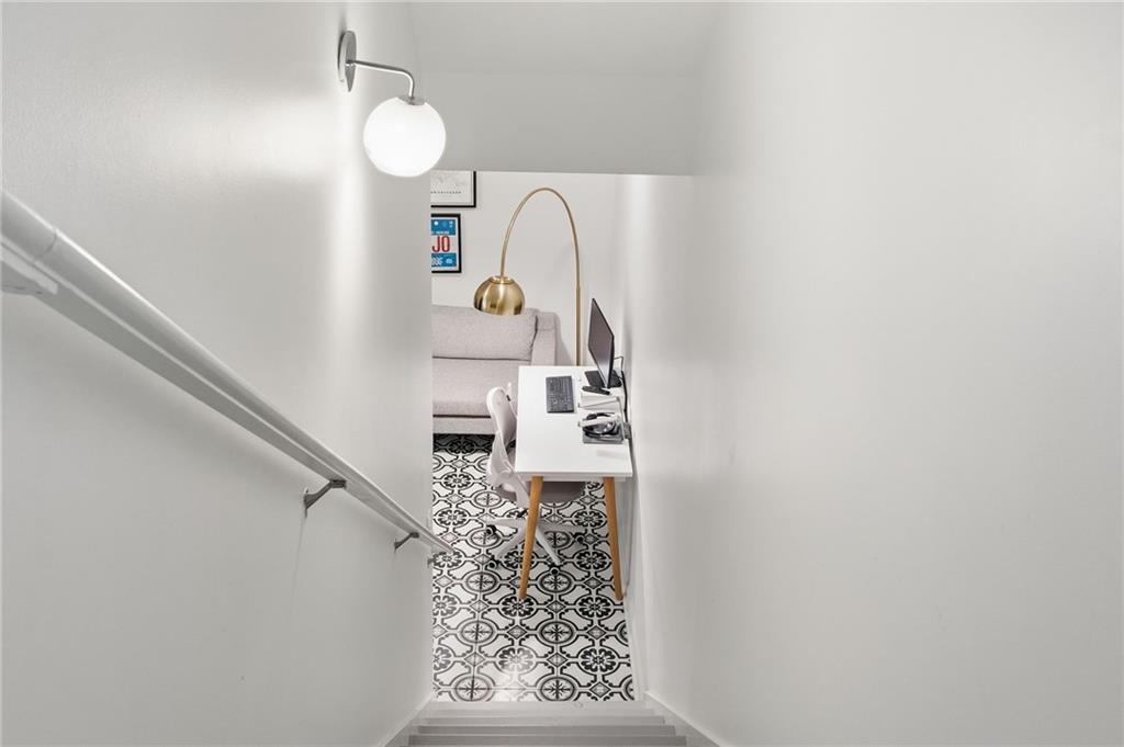 1433 Carroll Drive NW Unit 8