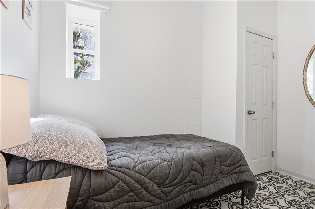 1433 Carroll Drive NW Unit 8