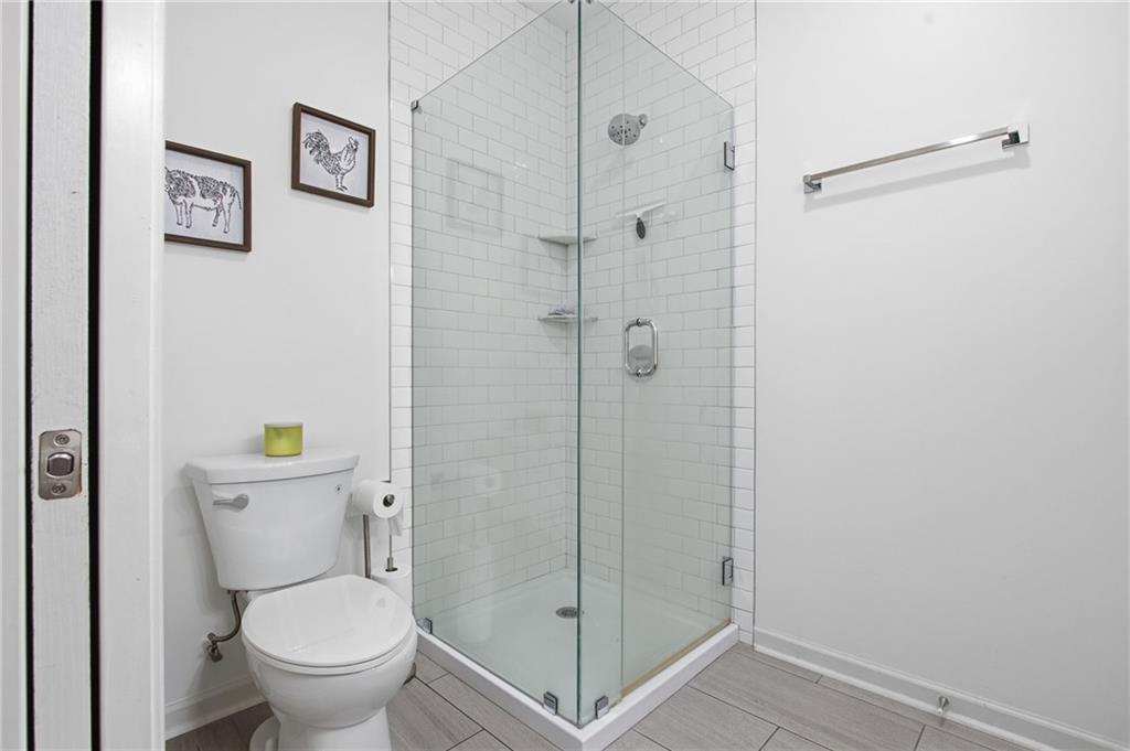 1433 Carroll Drive NW Unit 8