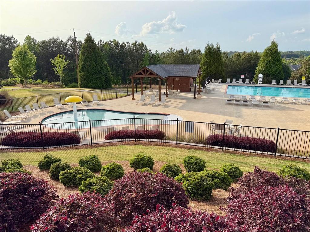 1560 Baygreen Road