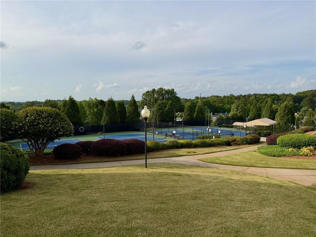 1560 Baygreen Road