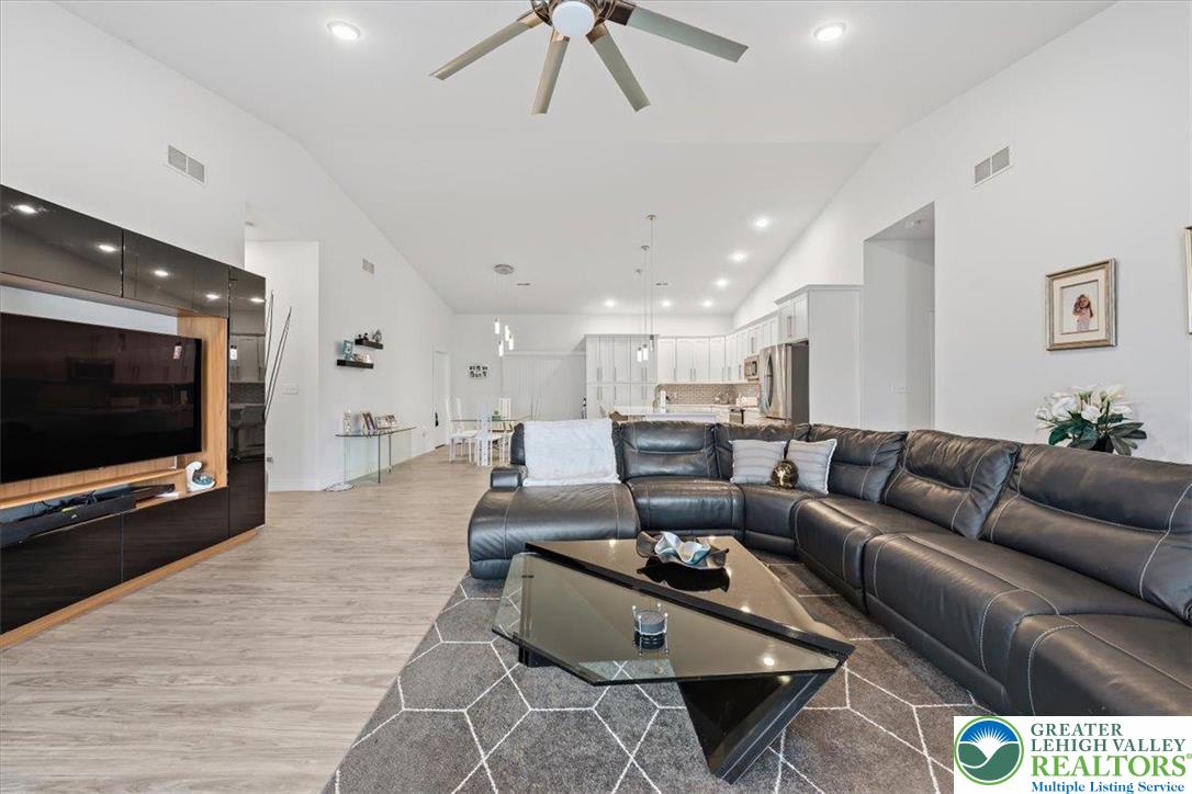 3670 North Dogwood Road