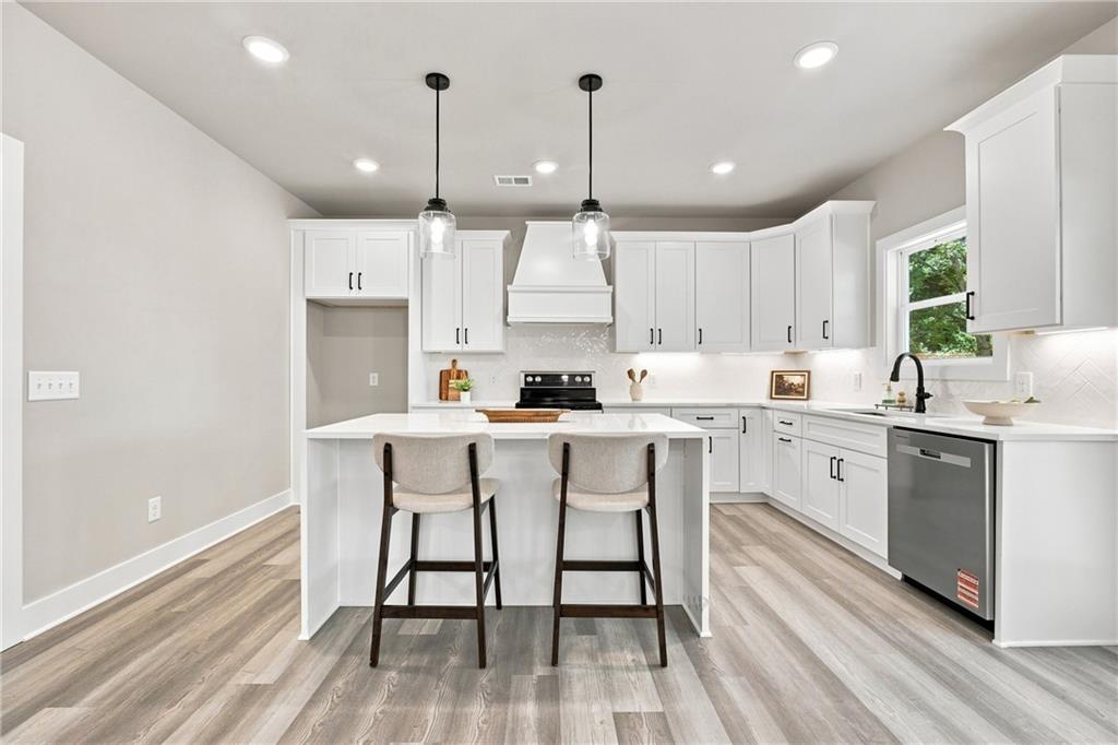 3035 Hamilton Road