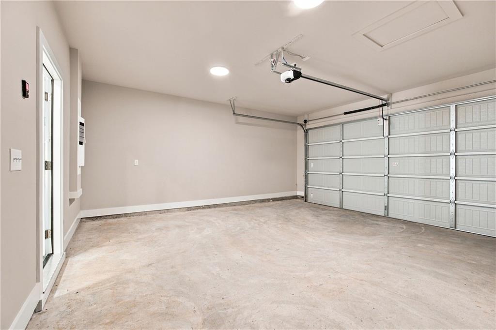 3035 Hamilton Road