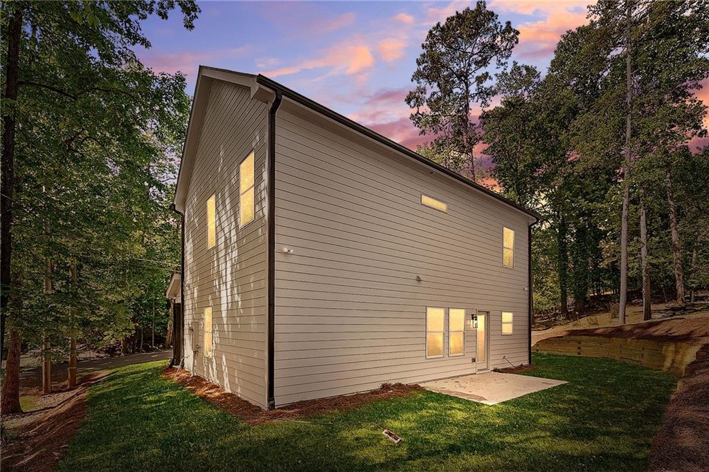 3035 Hamilton Road