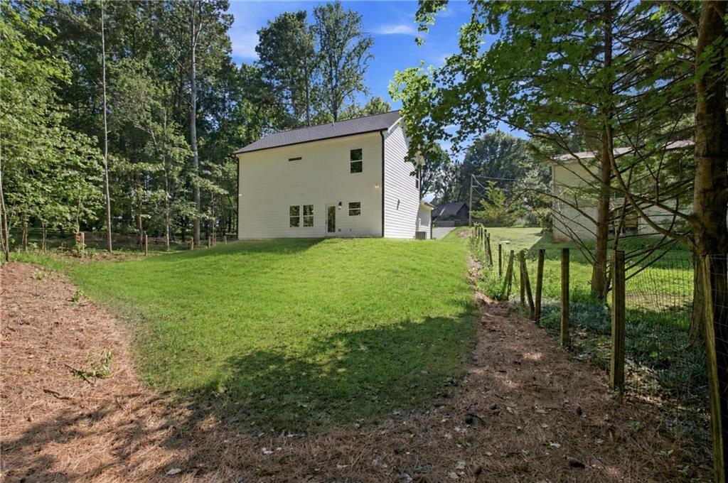3035 Hamilton Road