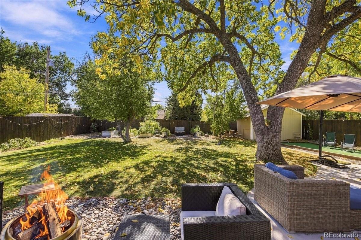 3150 W Layton Avenue