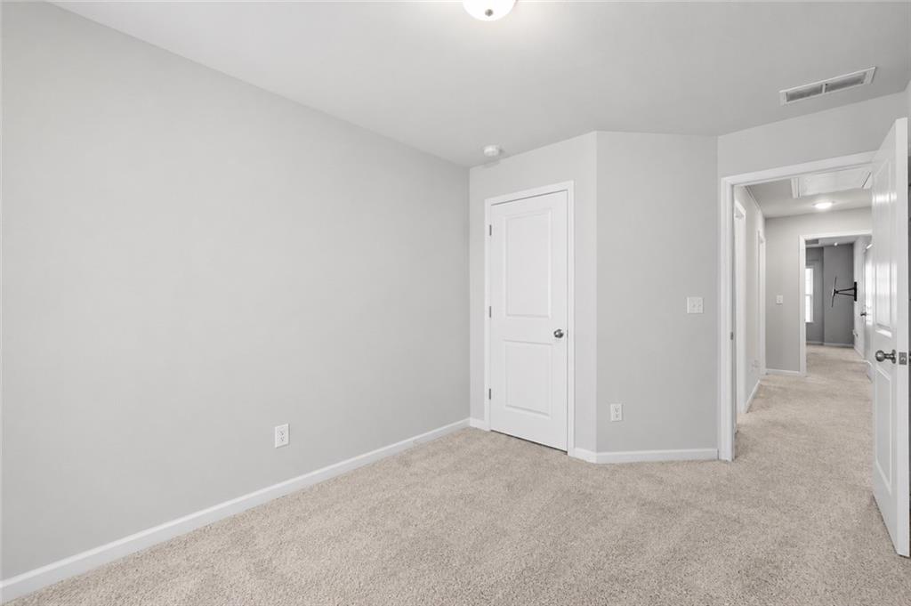 2805 Ridgeview Drive SW