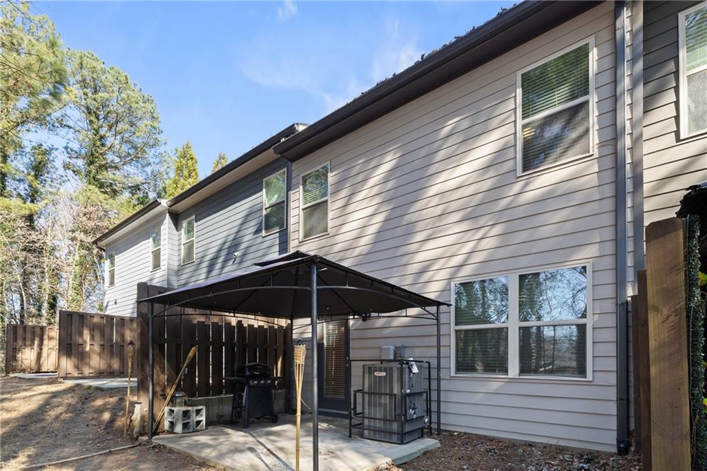 2805 Ridgeview Drive SW