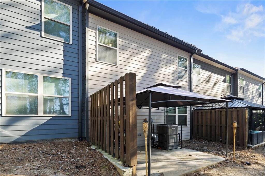 2805 Ridgeview Drive SW