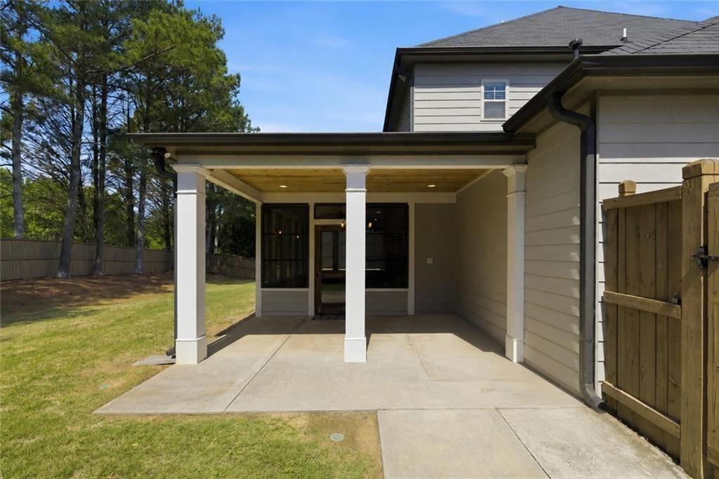 1398 Mill Pointe Court