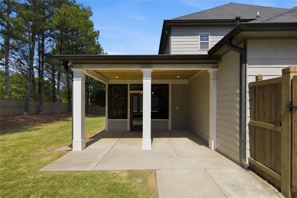 1398 Mill Pointe Court