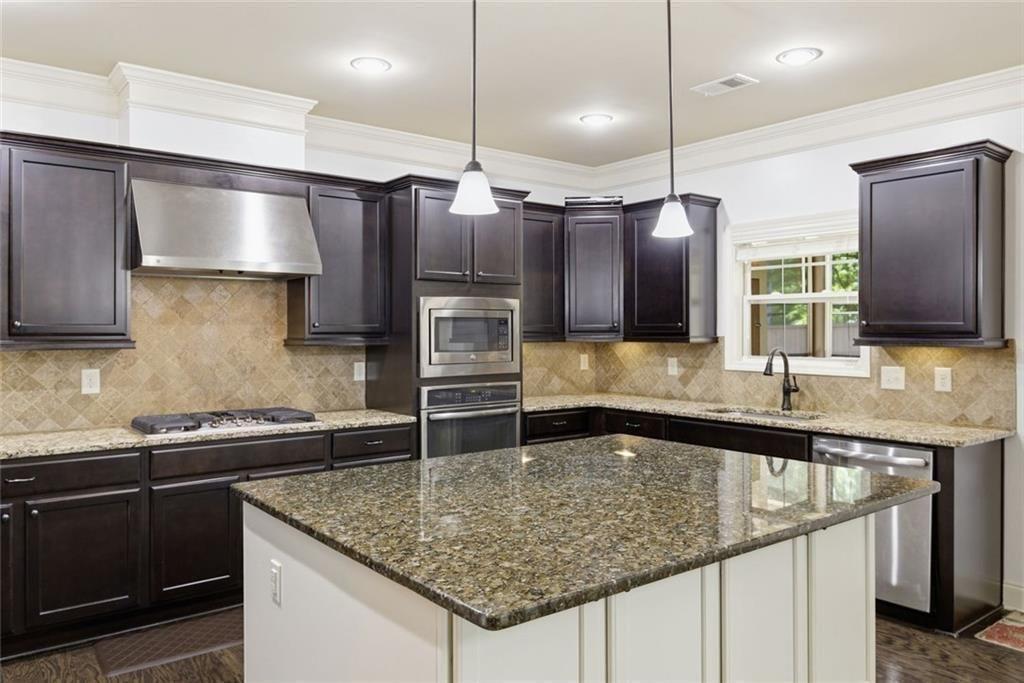 1398 Mill Pointe Court