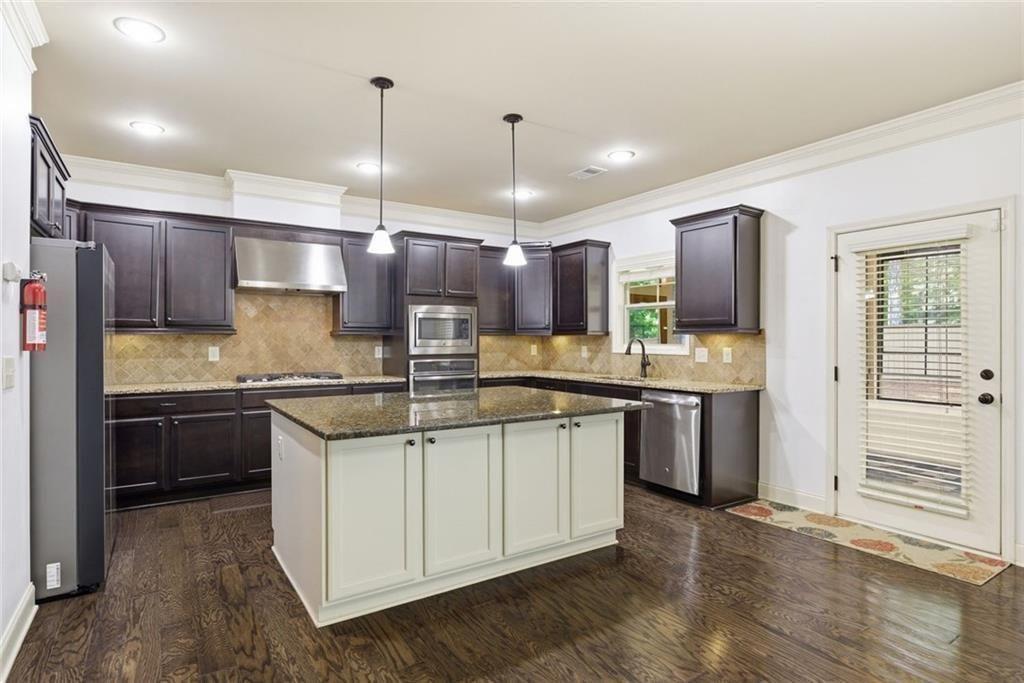 1398 Mill Pointe Court
