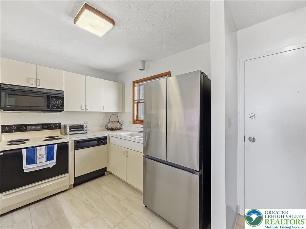 146 Foxfire Drive 307