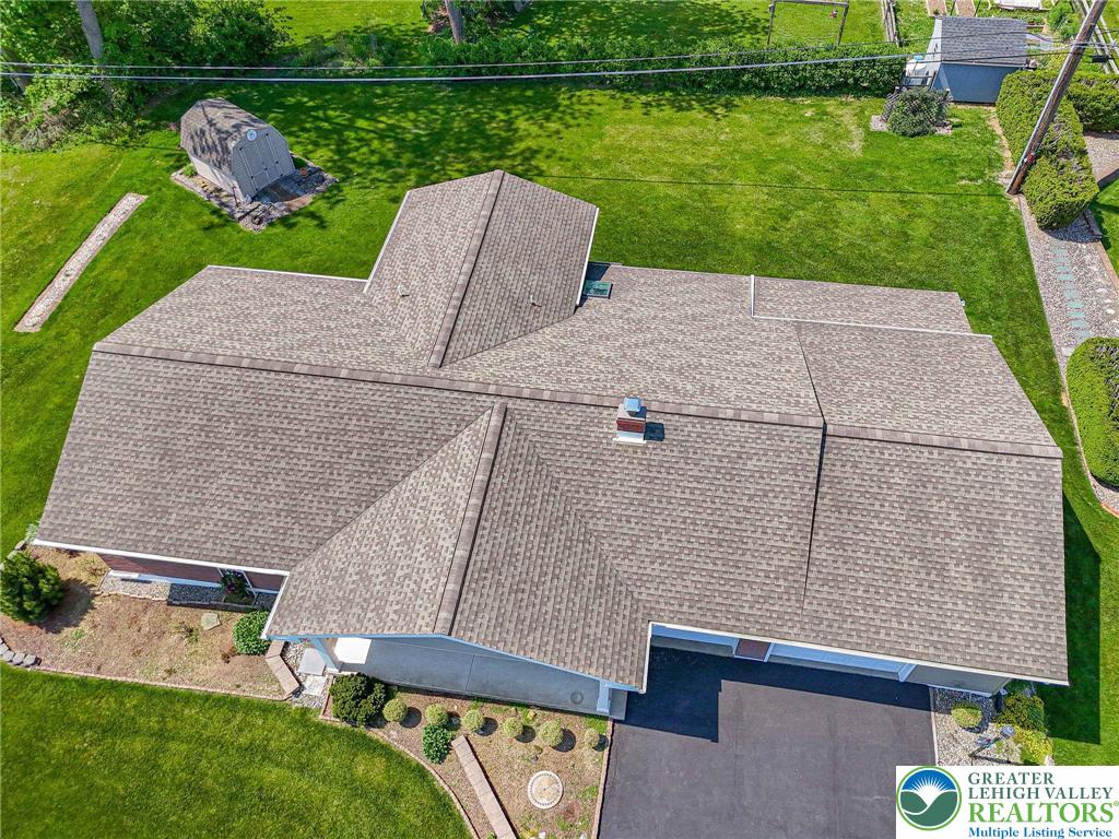 5902 Holiday Drive