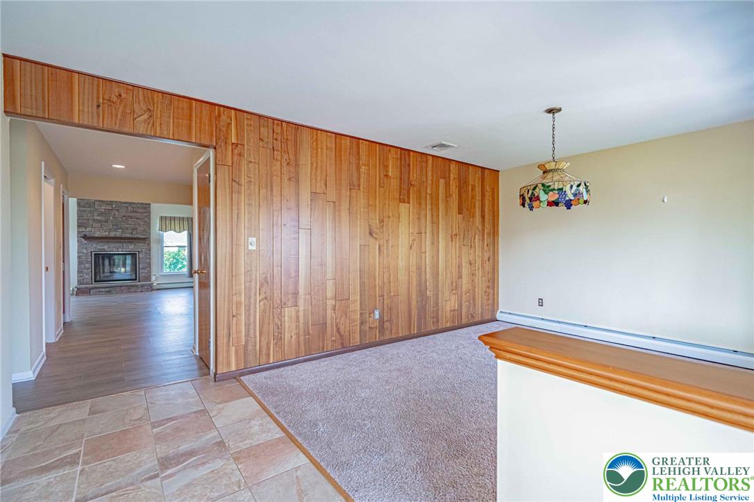 5902 Holiday Drive