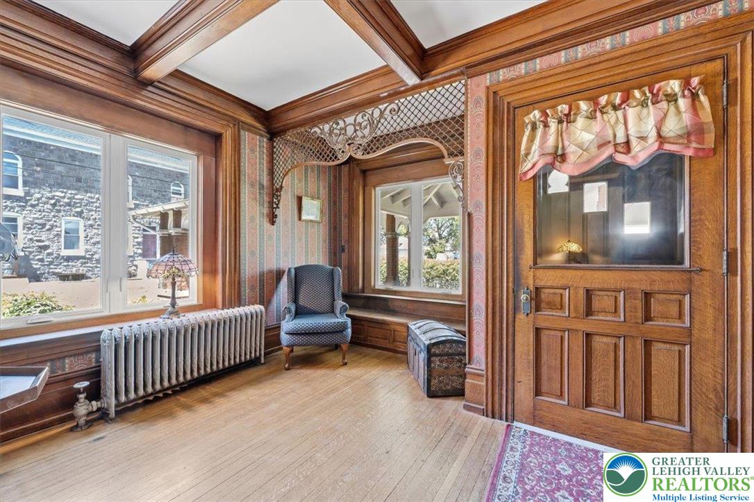 606 5th Street