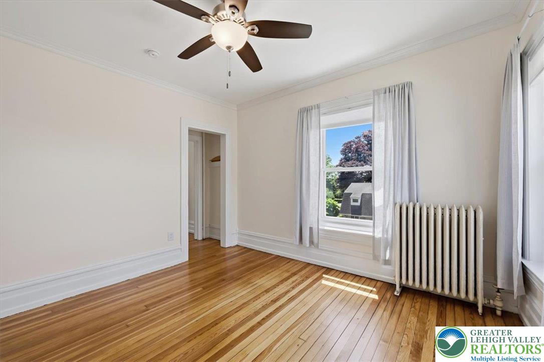 606 5th Street