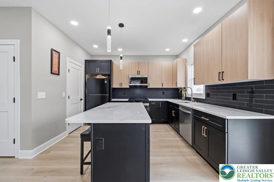 1106 South Carlisle Street