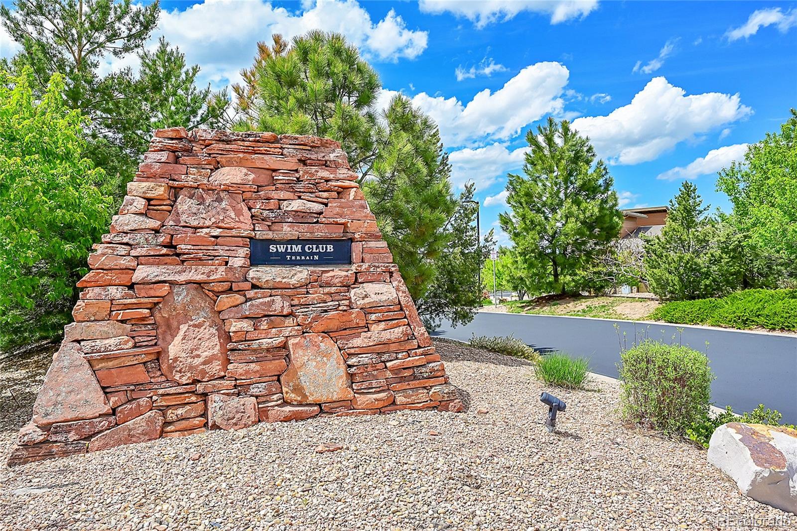 2295 Summer hill Drive
