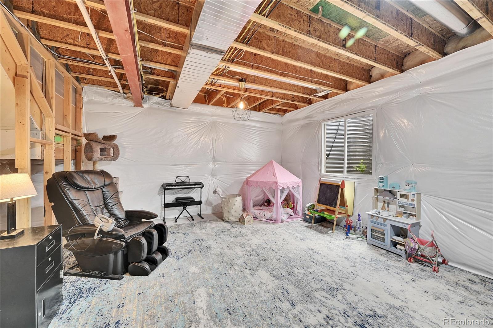 2295 Summer hill Drive