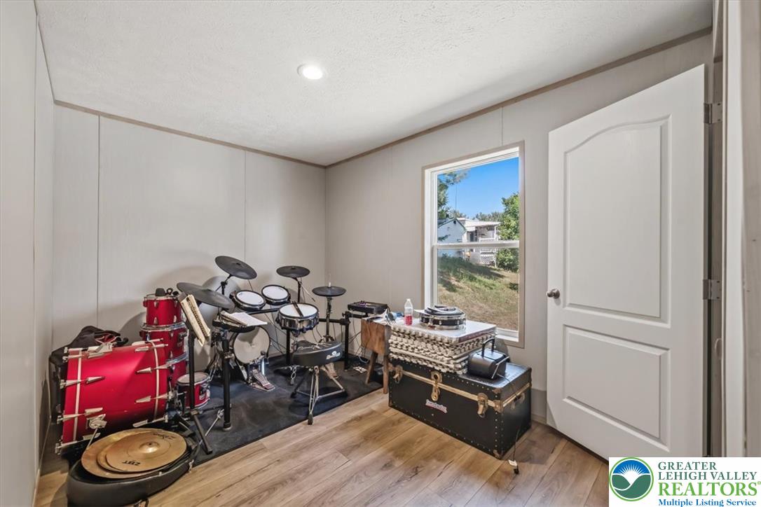 6016 Ambler Court
