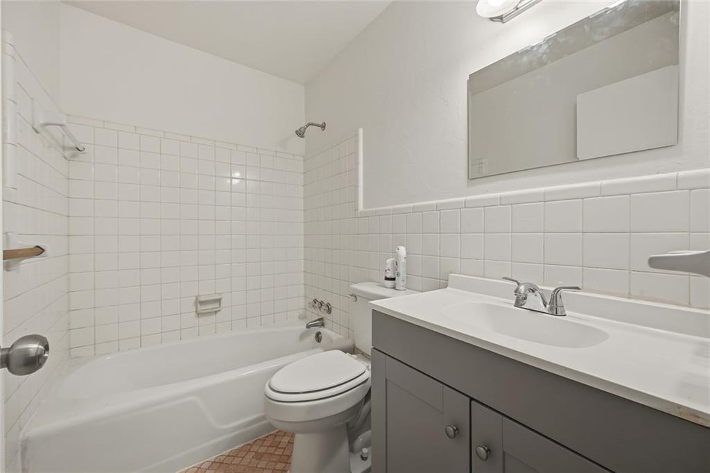 4253 Dunstan Court