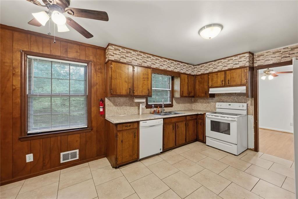 4253 Dunstan Court