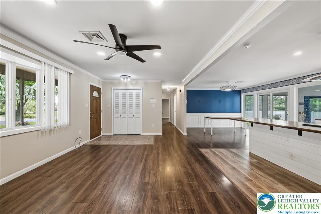 5429 Curtis Drive