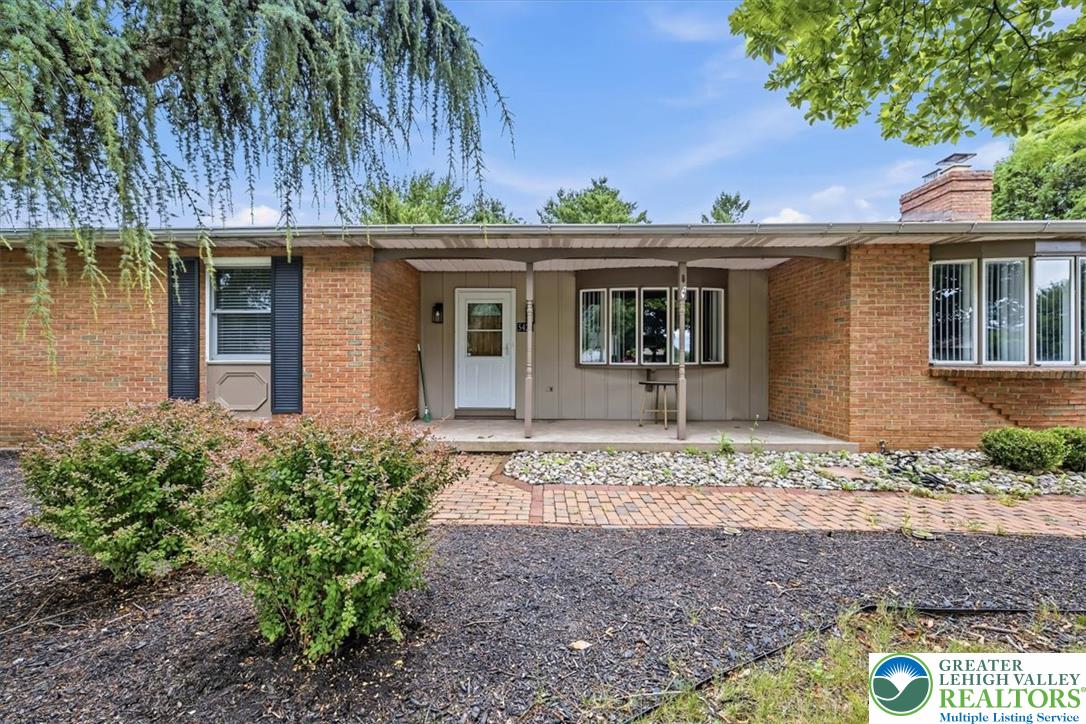 5429 Curtis Drive