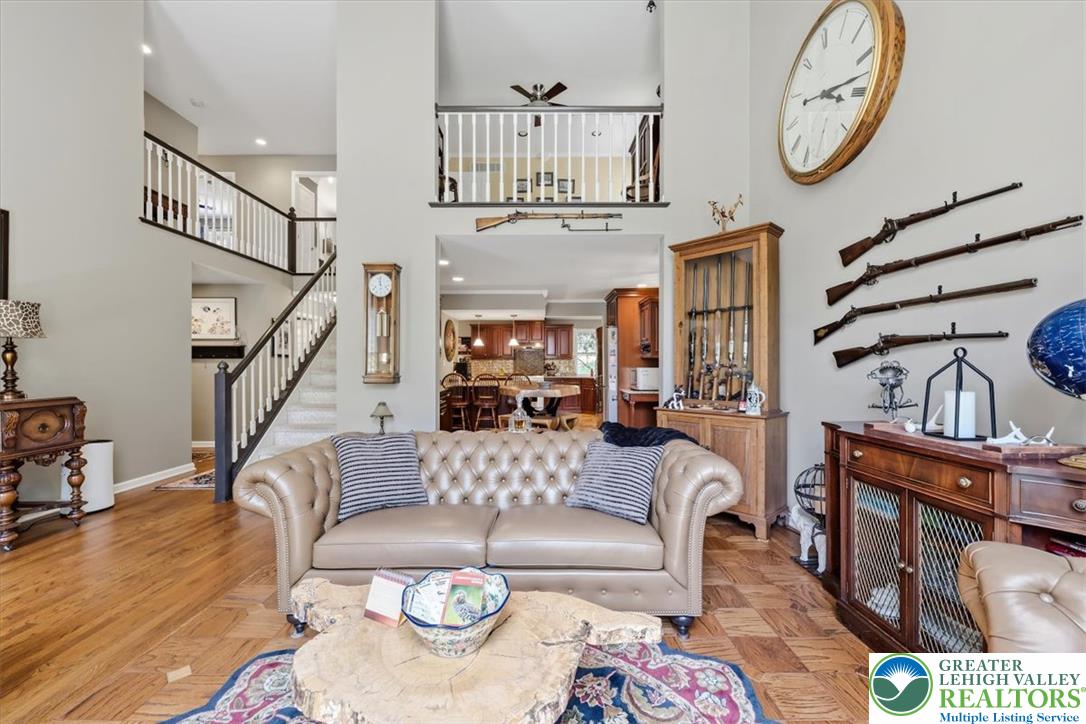 6470 Fawn Lane