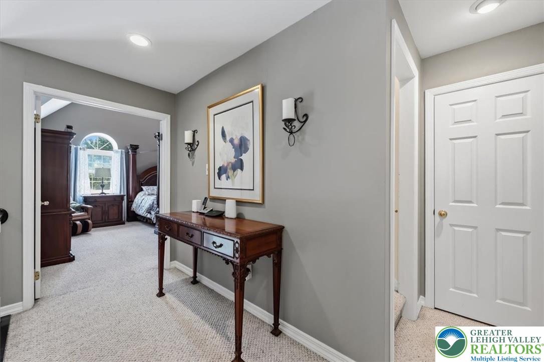 6470 Fawn Lane