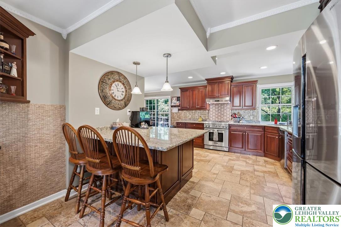 6470 Fawn Lane