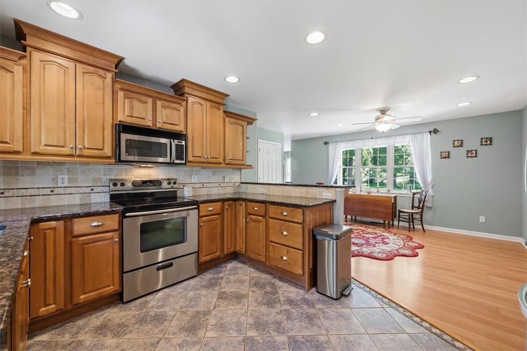 6470 Fawn Lane