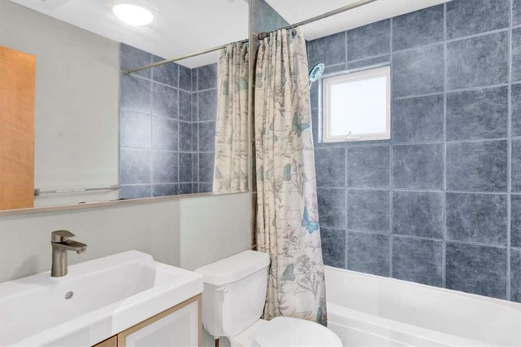 562 Formwalt Street Unit 4