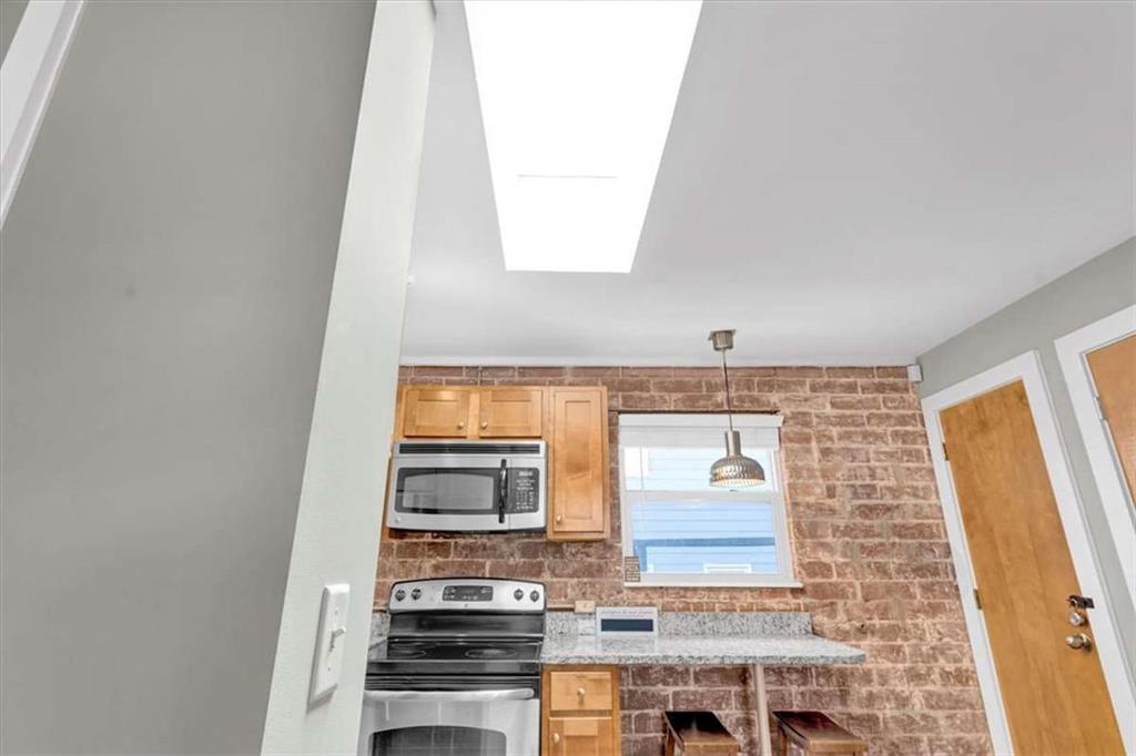 562 Formwalt Street Unit 4