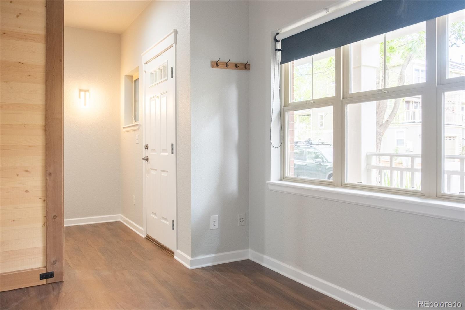 4527 W 37th Avenue Unit: 4