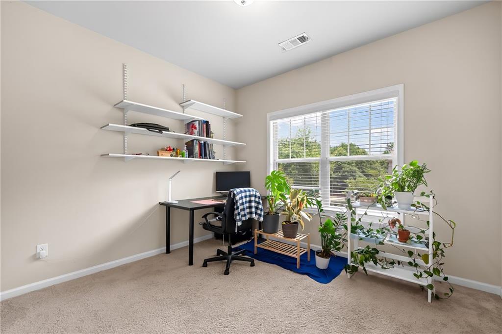 2573 Parkwood Cove Drive