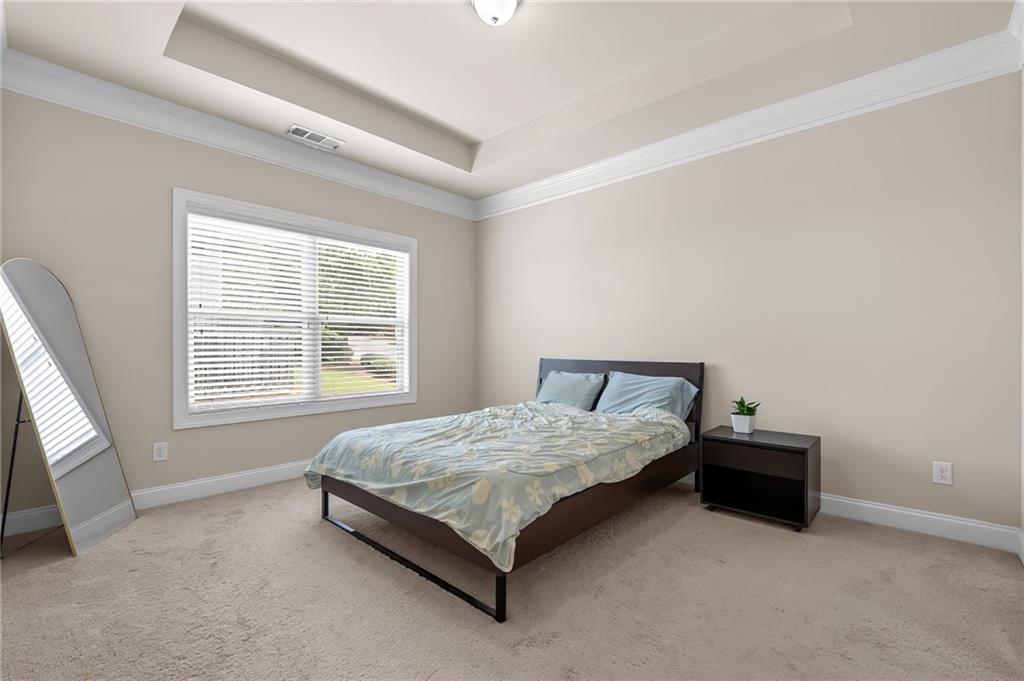 2573 Parkwood Cove Drive