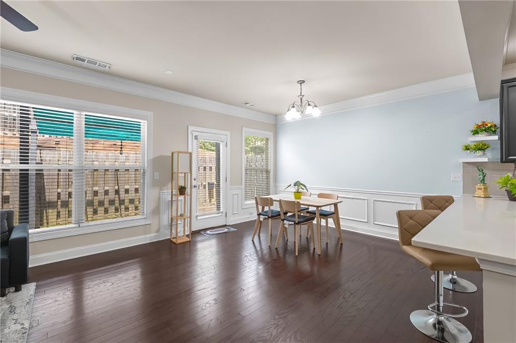 2573 Parkwood Cove Drive