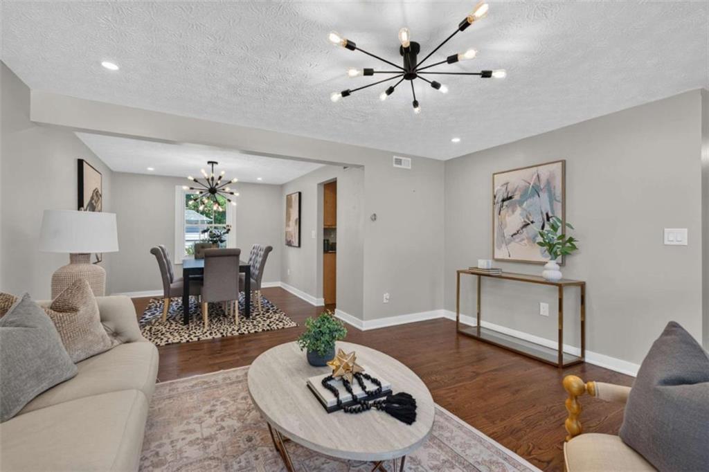 3504 Castlehill Court