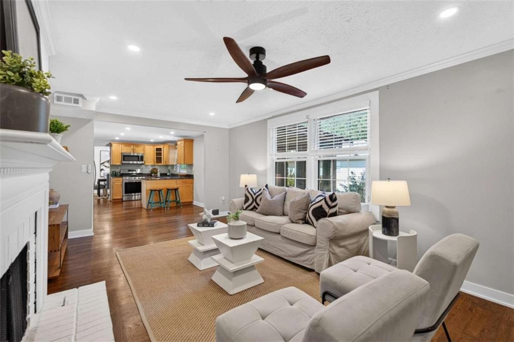 3504 Castlehill Court