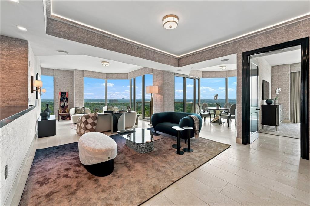 2795 Peachtree Road NE Unit 1608