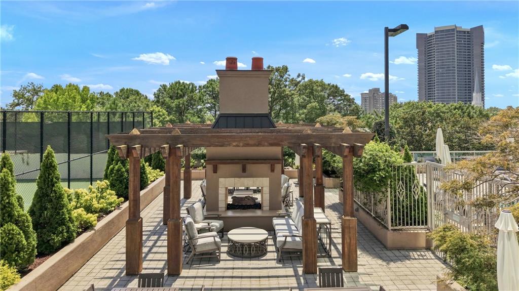 2795 Peachtree Road NE Unit 1608
