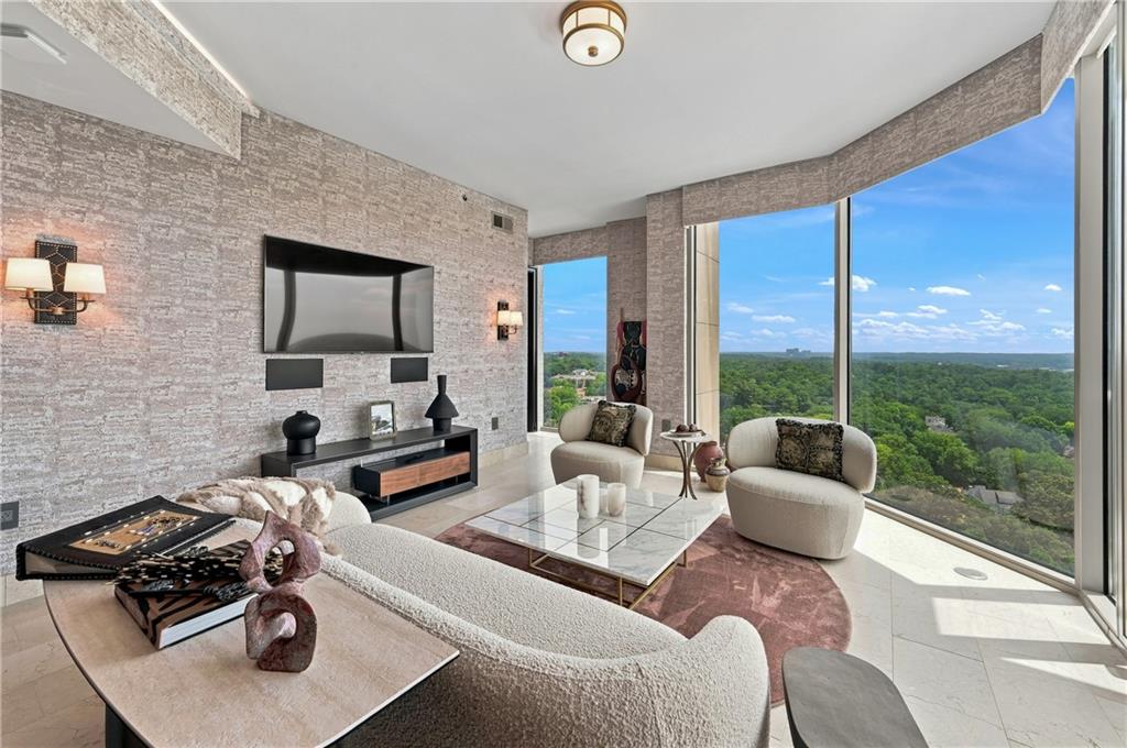 2795 Peachtree Road NE Unit 1608