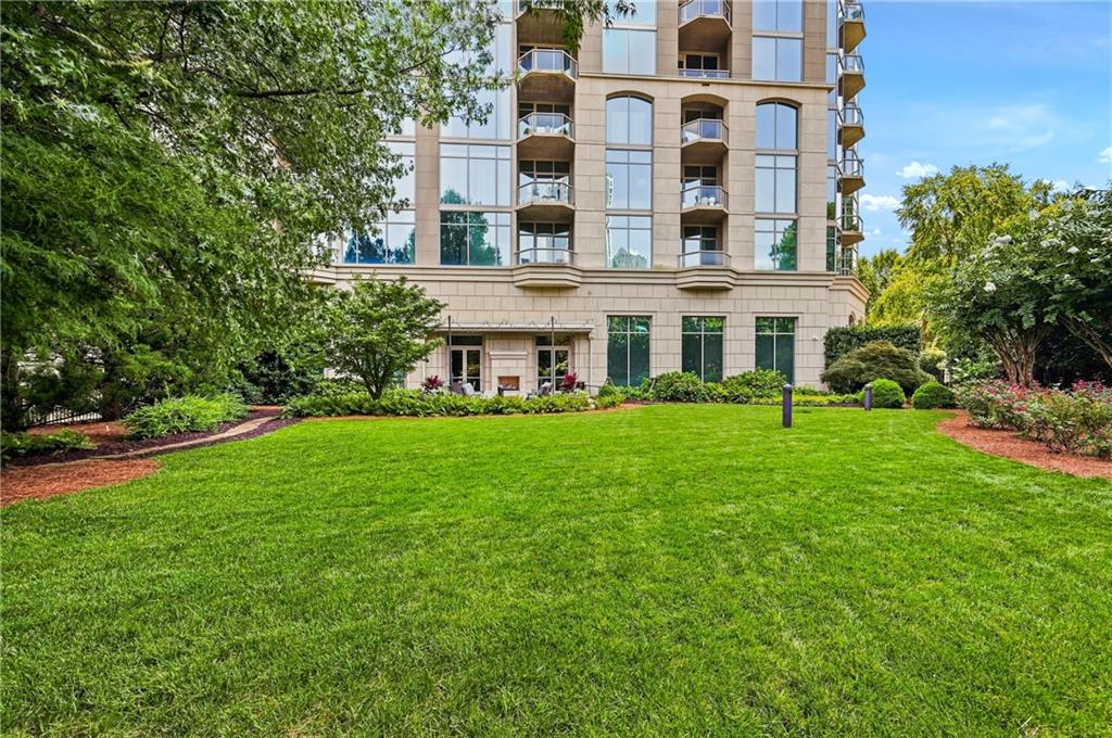 2795 Peachtree Road NE Unit 1608