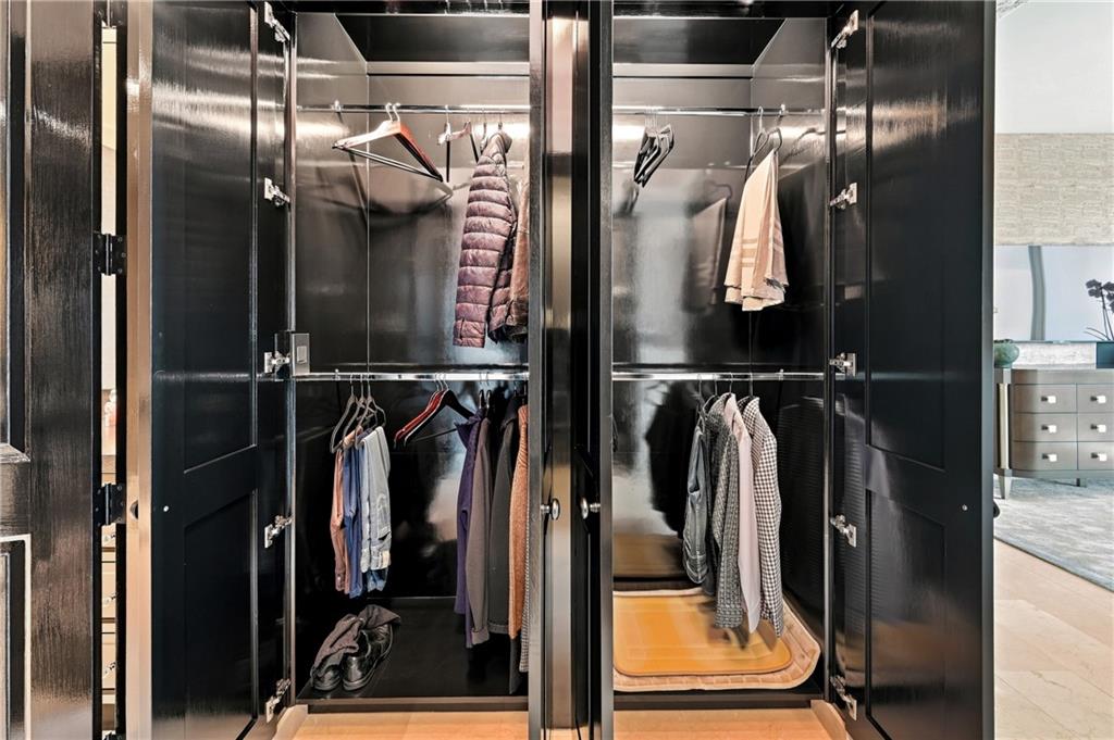 2795 Peachtree Road NE Unit 1608